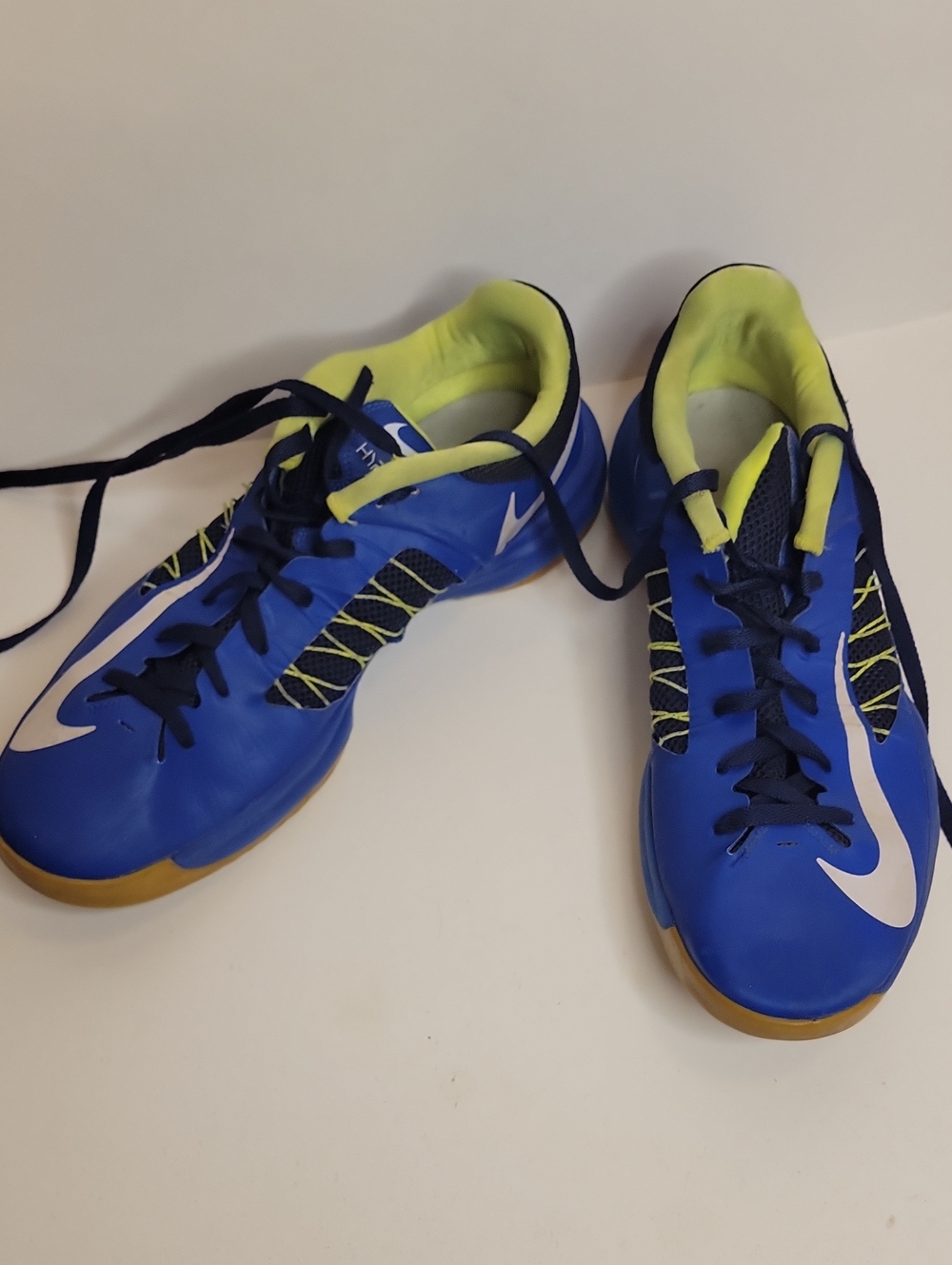 Nike Hyperdunk Athletic Shoes with Neon Yellow Accents 2012